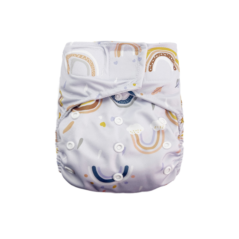 Couche en tissu réutilisable à imprimé papillon